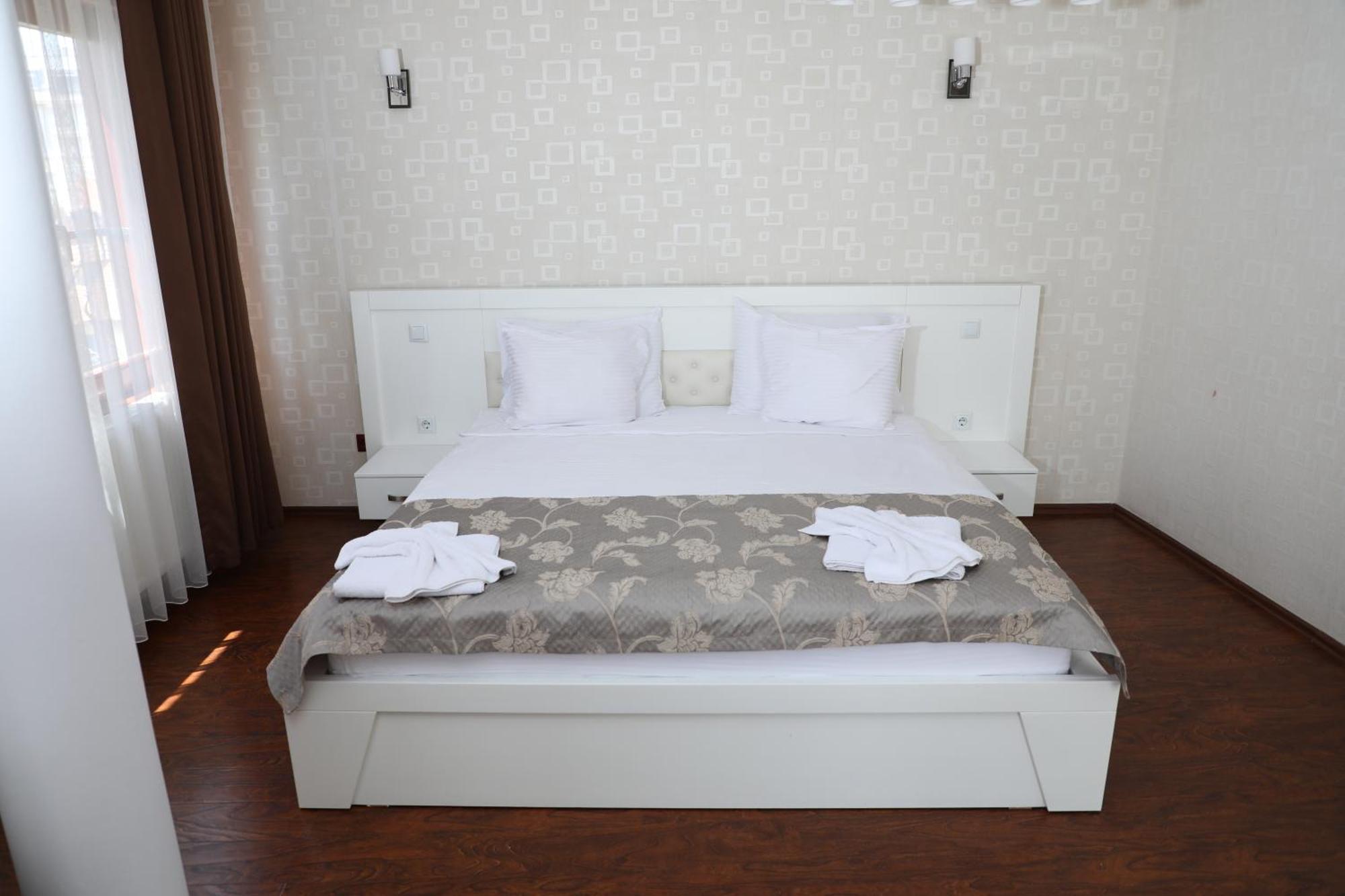 Bruti Hotel Prizren Exterior foto
