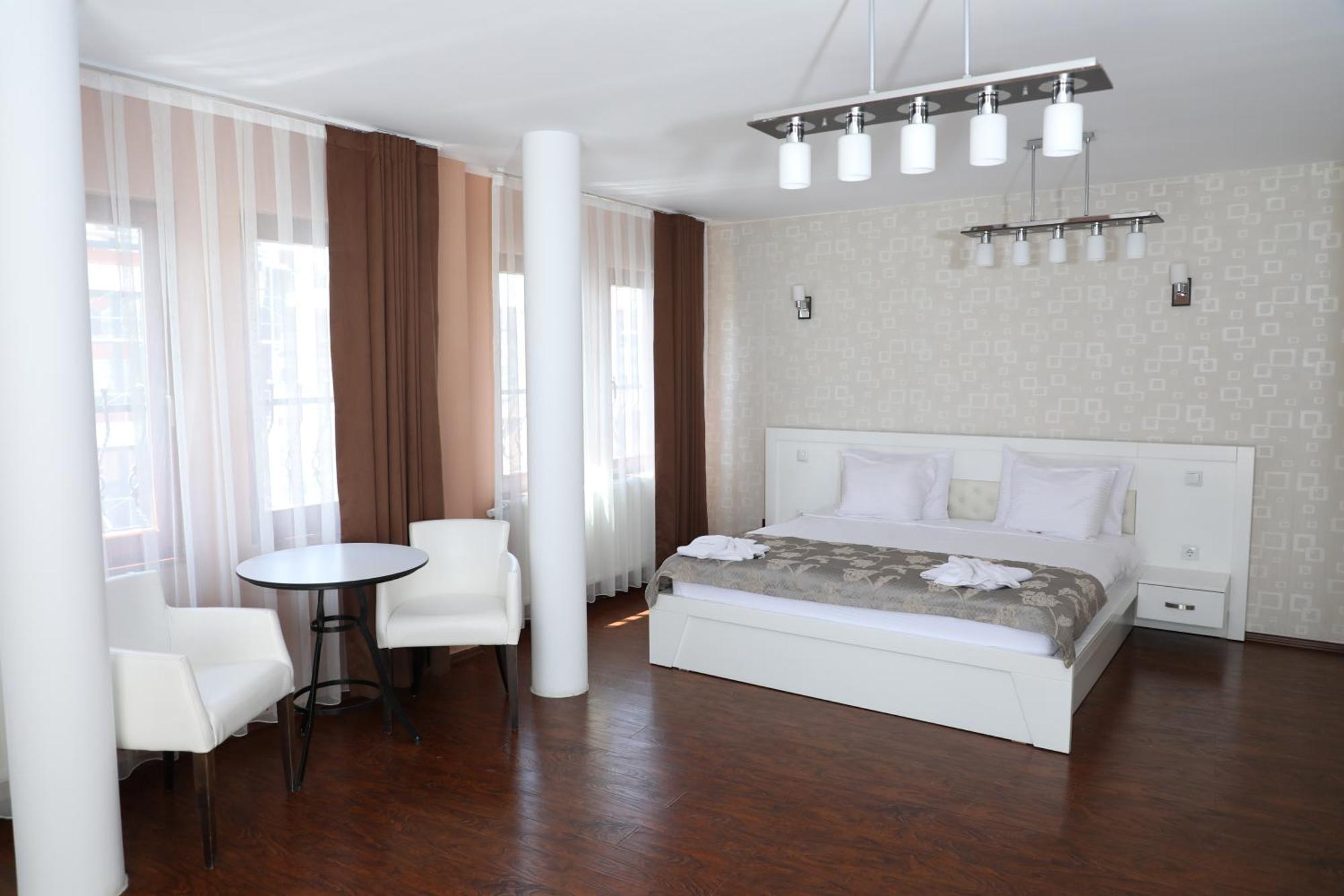 Bruti Hotel Prizren Exterior foto