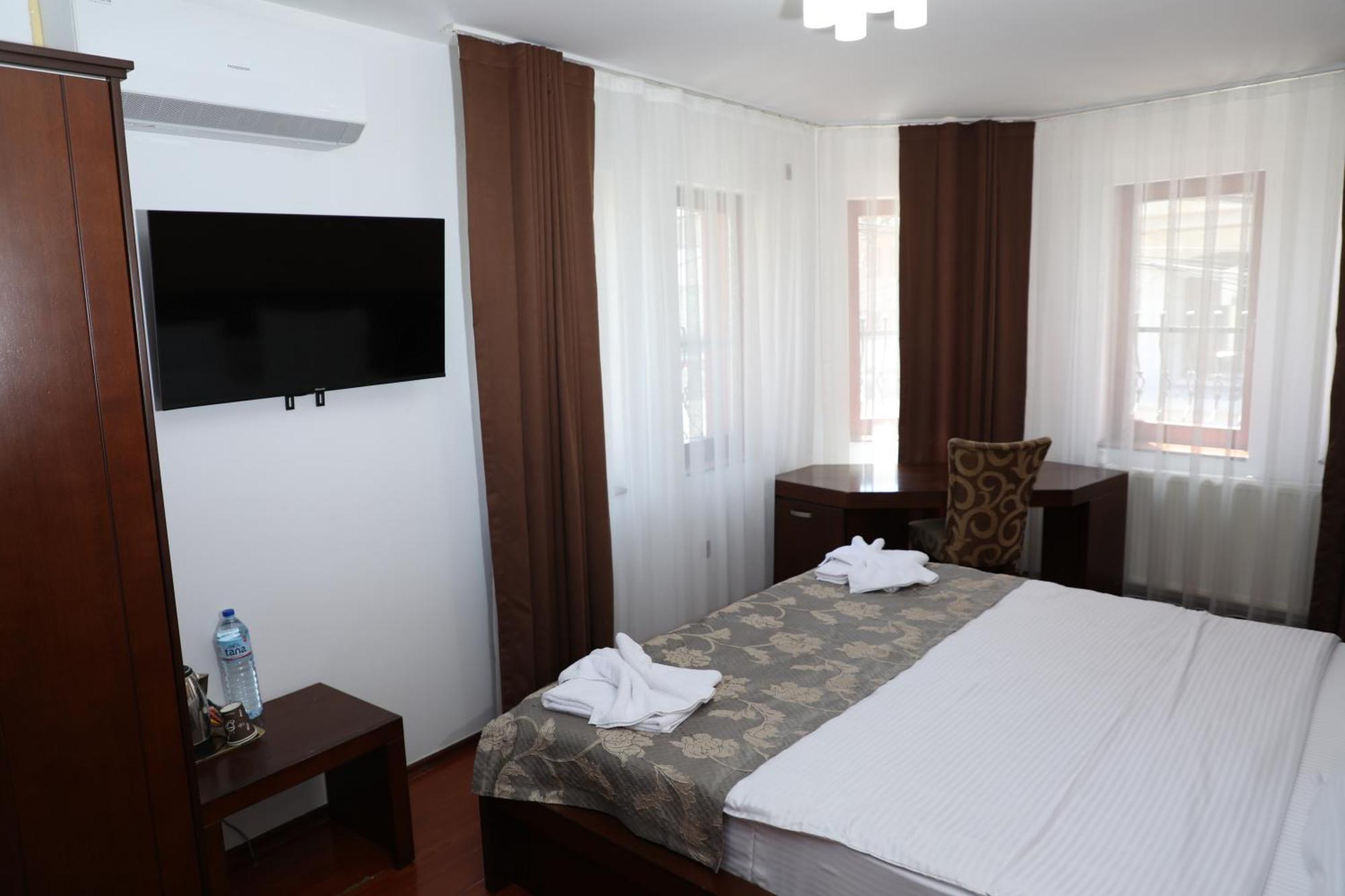 Bruti Hotel Prizren Exterior foto