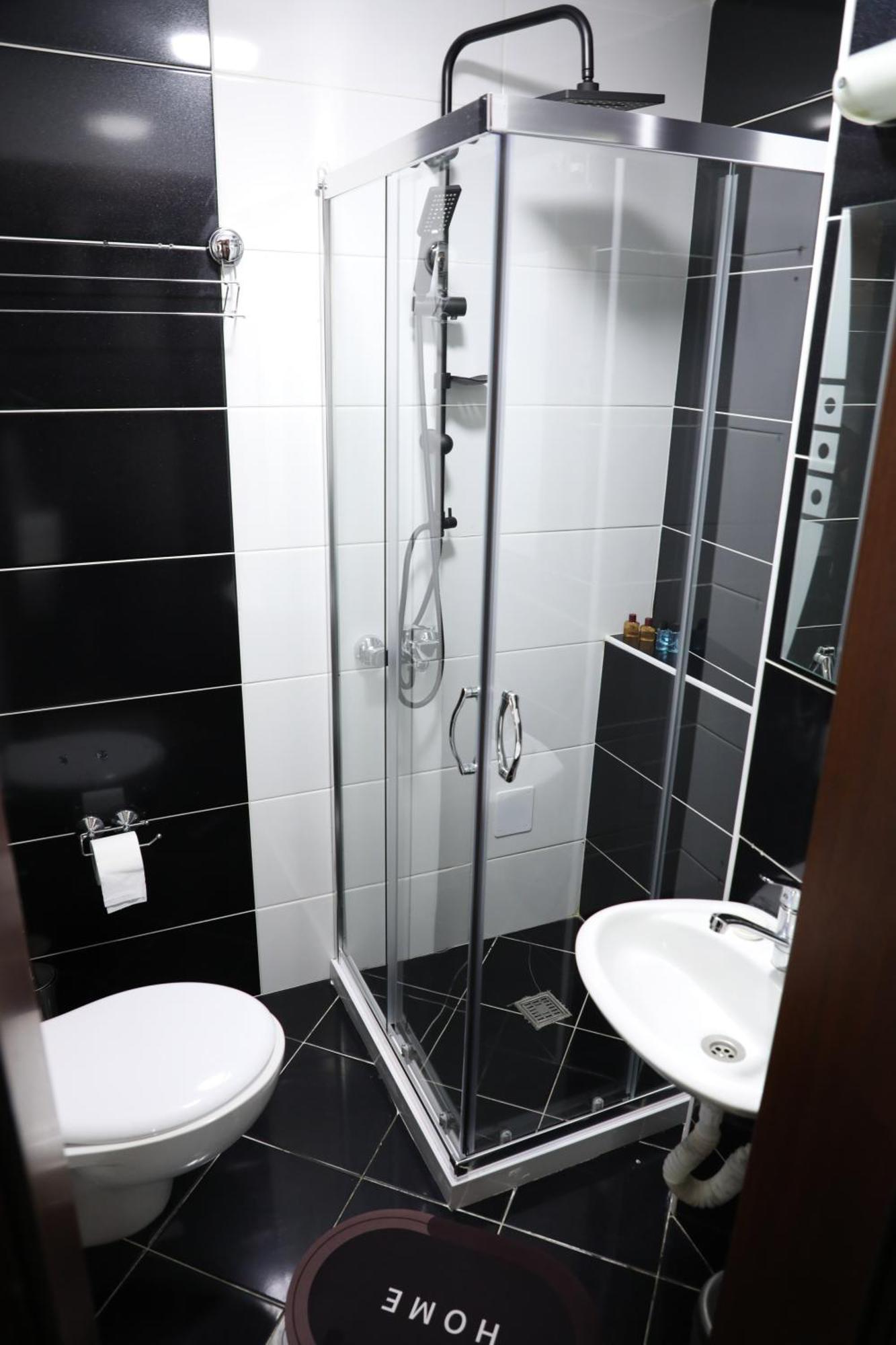 Bruti Hotel Prizren Exterior foto
